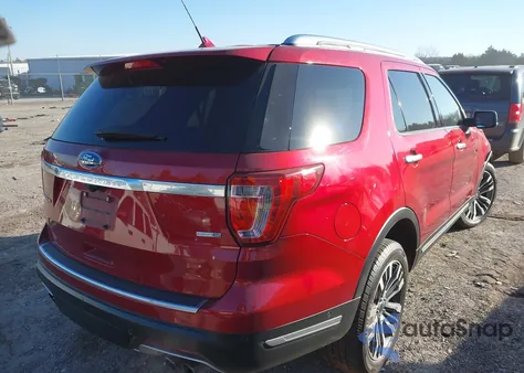 2018 Ford Explorer Platinum z USA, uszkodzony, nr VIN 1FM5K8HTXJGB88527